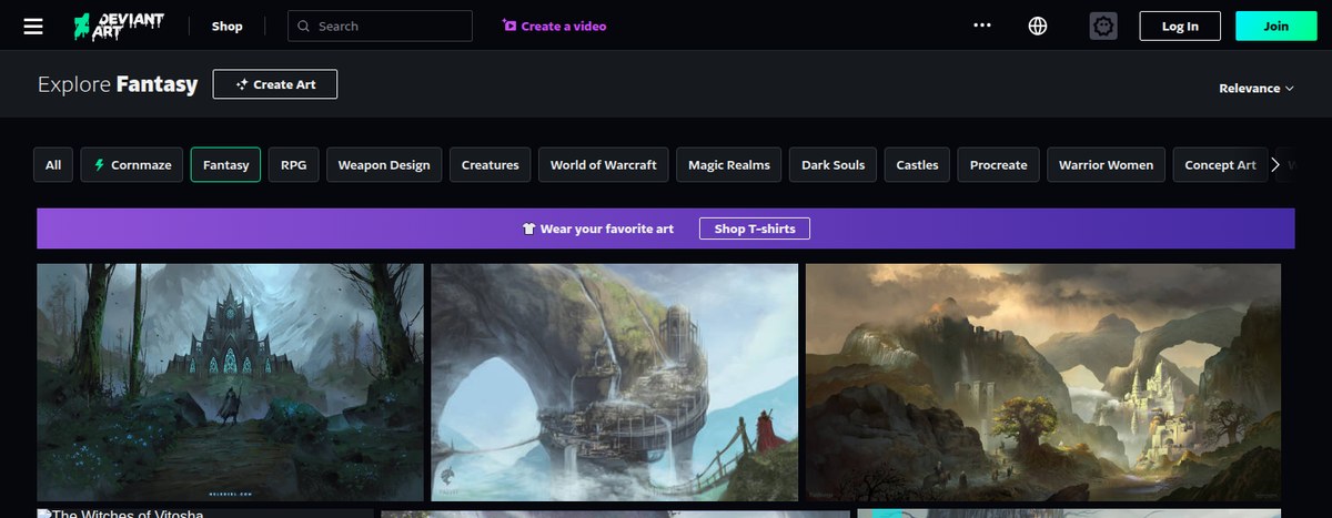 Vederea Explore Fantasy cu etichete și banner